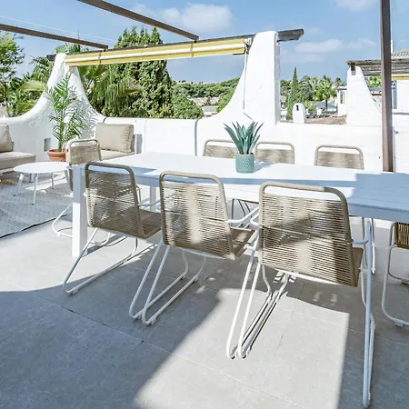 Ab3 - Spacious Puerto Banus Marbella