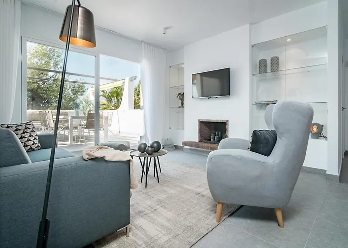 Ab3 - Spacious Puerto Banus