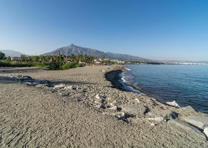 Ab3 - Spacious Puerto Banus Apartment