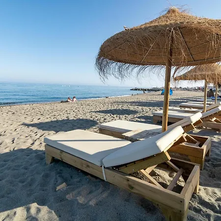 Ab3 - Spacious Home, Puerto Banus