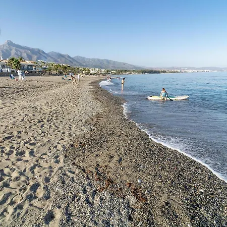 Ab3 - Spacious Home, Puerto Banus *