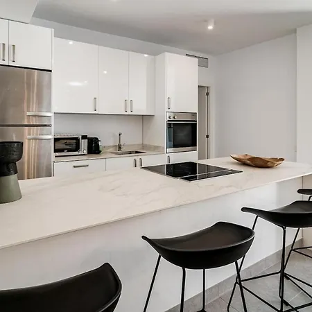 Ab3 - Spacious Puerto Banus *