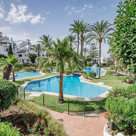 Ab3 - Spacious Puerto Banus Apartman