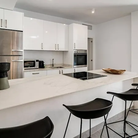 아파트 Ab3 - Spacious Home, Puerto Banus *