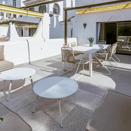 Ab3 - Spacious Home, Puerto Banus 아파트 *