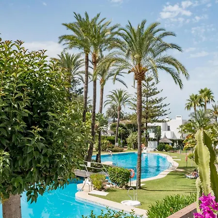 Ab3 - Spacious Puerto Banus Marbella