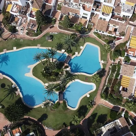 Ab3 - Spacious Puerto Banus Apartment *