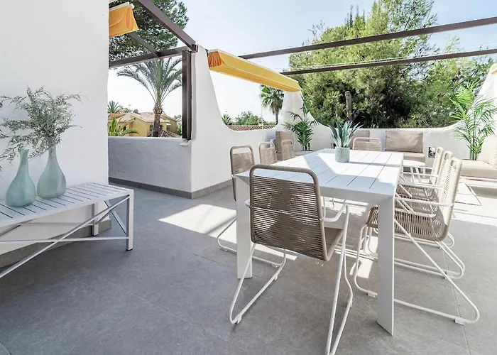 Ab3 - Spacious Puerto Banus Lejlighed Marbella