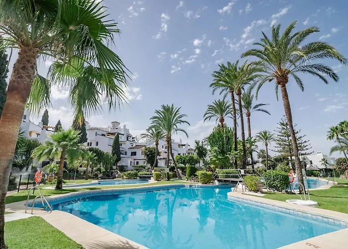 Ab3 - Spacious Puerto Banus Lejlighed