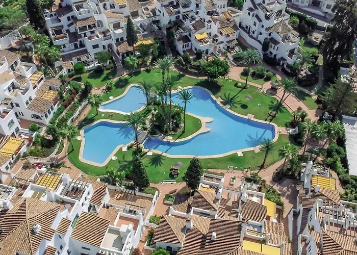 Ab3 - Spacious Puerto Banus Lejlighed *